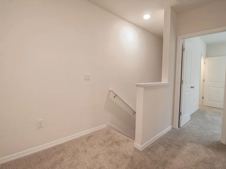 3333 Pleasant Willow Ct — Photo 11