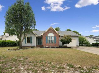 3657 Highgate Dr, Hope Mills, NC 28348