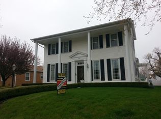 628 W South St, Winchester, IN