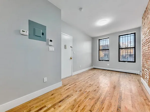 349 Chauncey Street image 1 of 7