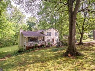 1972 Cox Dr, Austell, GA