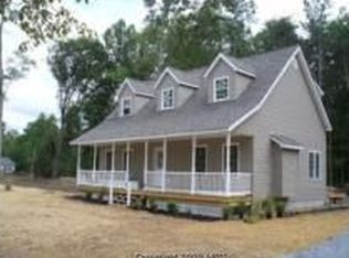 1130 Arlbrough Dr, Colonial Beach, VA 22443