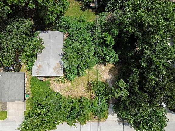 5th image of 7209 Shadyvilla Ln