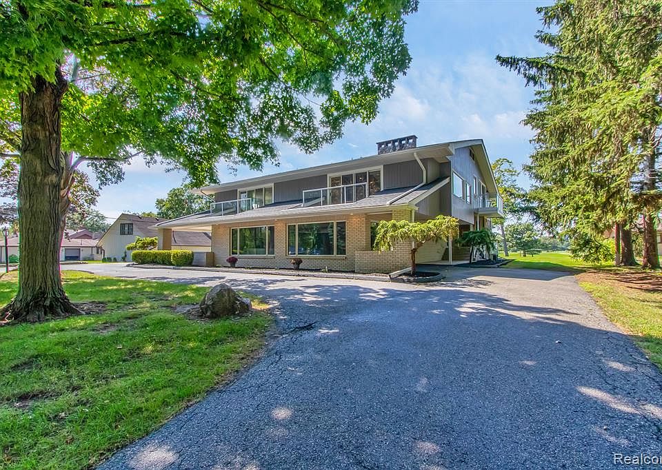 25600 Meridian Rd, Grosse Ile, MI 48138 MLS 20221034901 Zillow