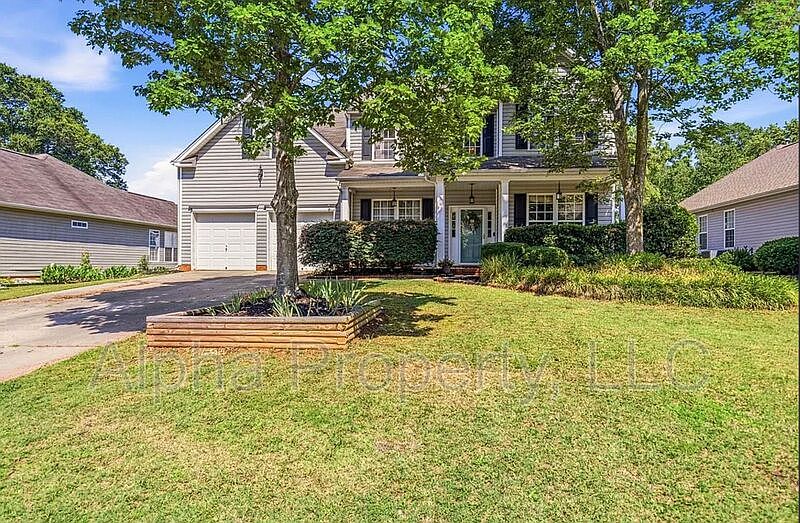 1st image of 216 Edenberry Way