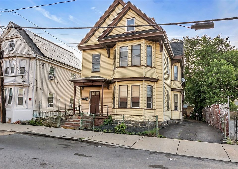 1st image of 7 Trenton St