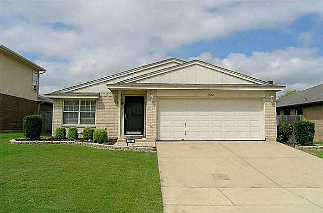 1st image of 522 Hollyberry Dr
