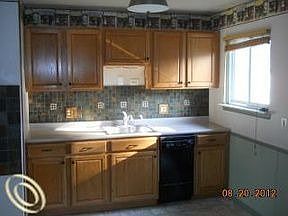 3rd image of 1111 Sharon St
