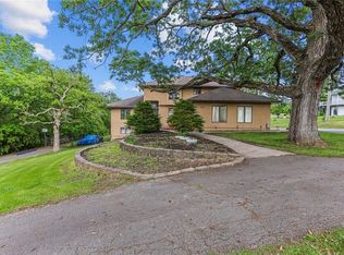 9111 Cyclone School Rd, Lees Summit, MO 64064