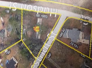 40 Chestnut St, Rossville, GA 30741