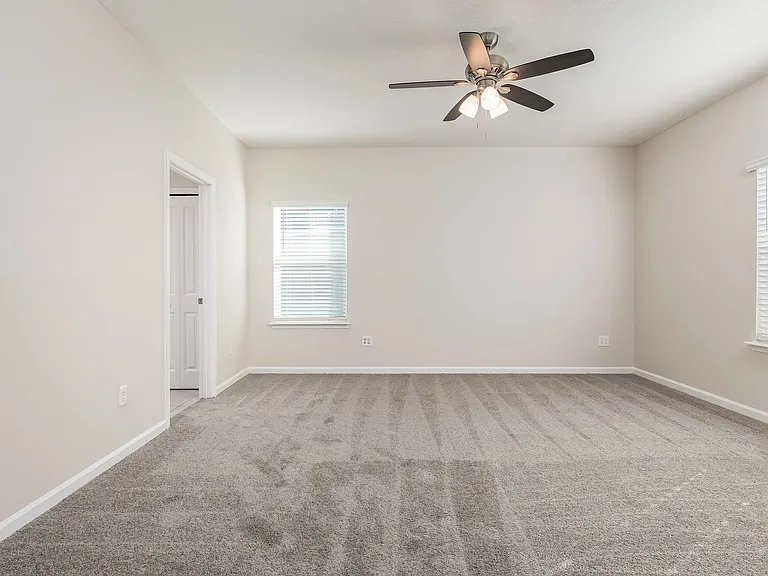 5556 Kellar Cir — Photo 25