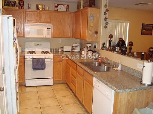 3rd image of 5847 Glory Canyon Way