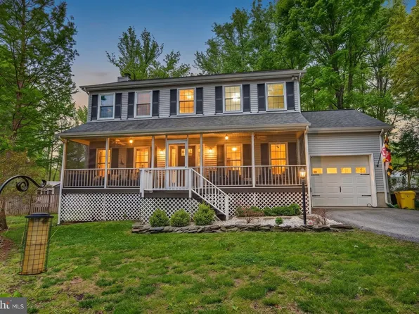 1221 Cove Dr, Churchton, MD 20733