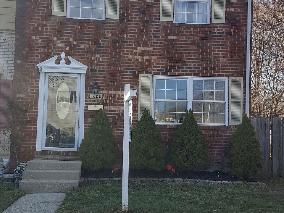 1st image of 1688 Forest Hill Ct
