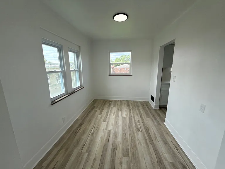 7209 Brookcrest Dr #2 — Photo 8