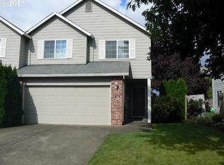 1459 NE Edgefield St, Hillsboro, OR 97124