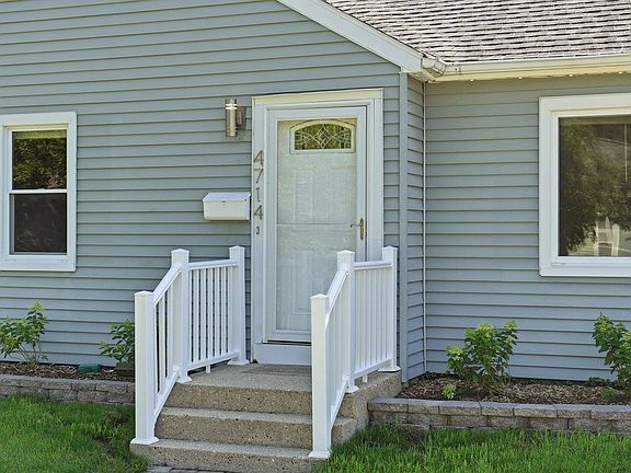 2nd image of 4714 Rothman Pl