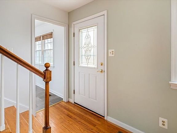 5th image of 181 Longstreet Ave