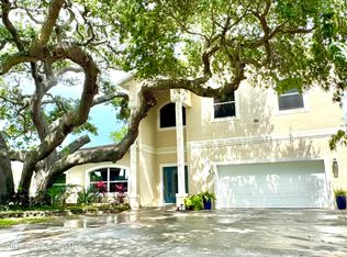 52 Riverview Ln, Cocoa Beach, FL 32931
