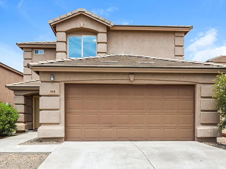 868 W Calle Arroyo Norte — Photo 1