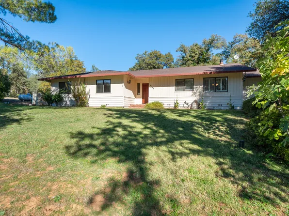 8751 Goldstone Ln, Redding, CA 96001