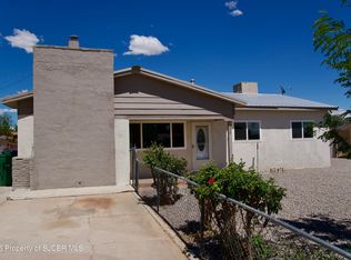 3806 Sierra Vista Dr, Farmington, NM 87402