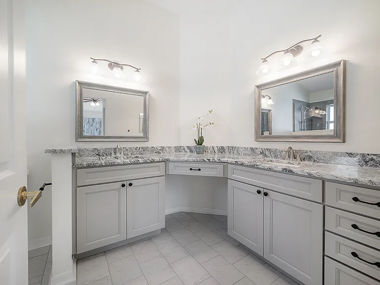 1639 Arbor Knoll Loop — Photo 22