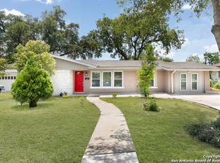3318 W Woodlawn Ave, San Antonio, TX 78228
