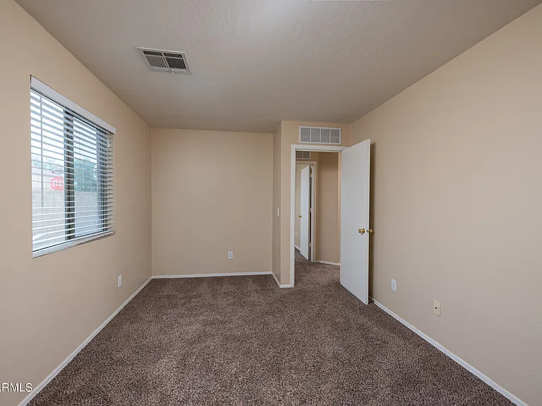 37153 W Amalfi Ave — Photo 13