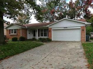 6109 Darby Ln, Columbus, OH 43229