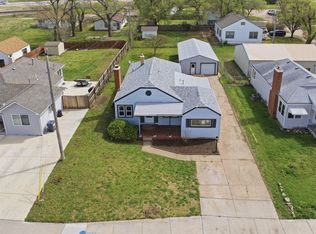 2438 S Hydraulic Ave, Wichita, KS 67216