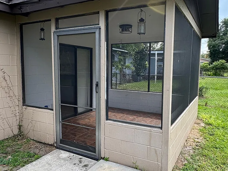 531 Wigman Dr — Photo 24