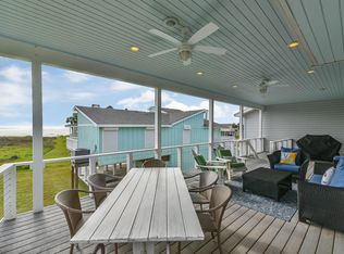 4206 San Domingo Dr, Galveston, TX 77554