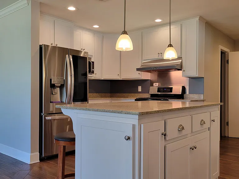 4207 E Pinchot Ave — Photo 3