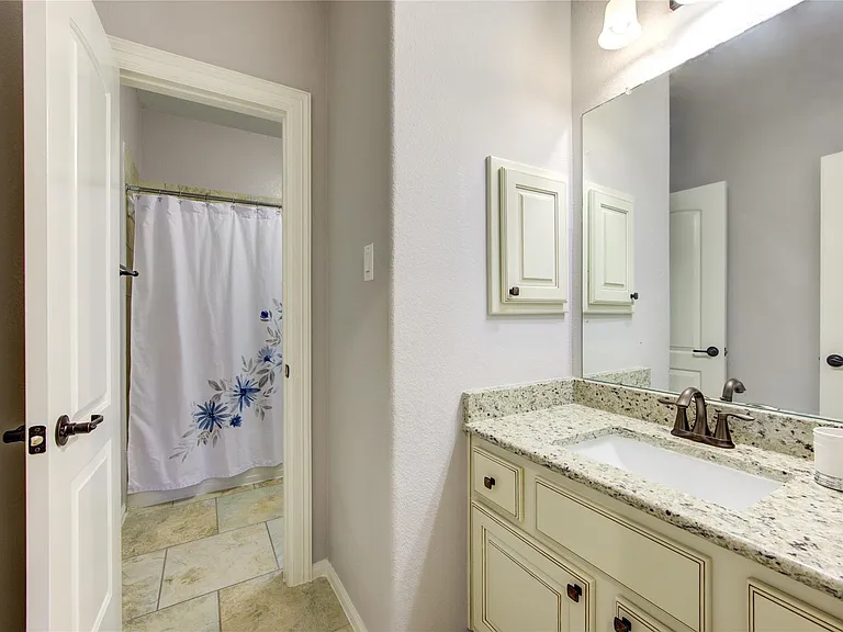 4711 Derbywood Glen Ln — Photo 40
