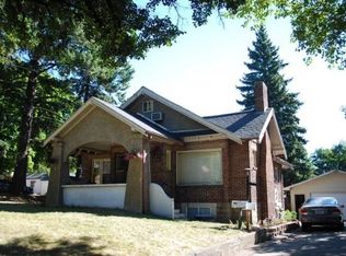 928 NW State St, Pullman, WA 99163