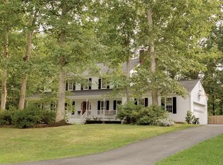 1118 Royal Ridge Rd, Midlothian, VA 23114