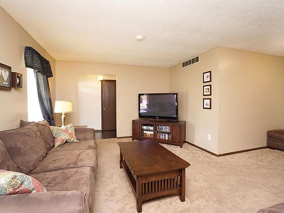 5th image of 120 Vista Ct