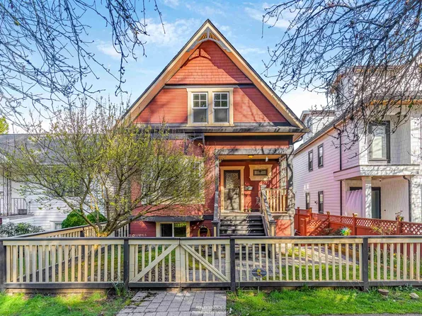 4446 Quebec St, Vancouver, BC V5V 3L7