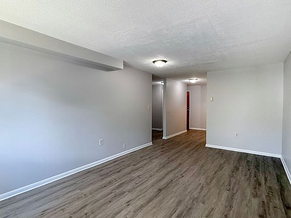 3rd image of 34 Wilson St APT B6