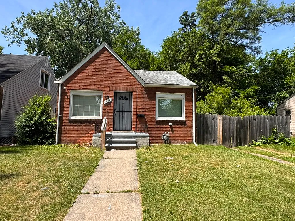 18461 Heyden Street - 1 — Photo 1