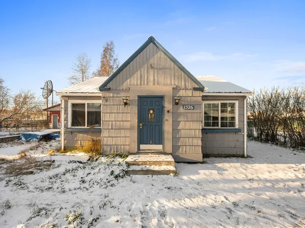 1526 Noble St, Fairbanks, AK 99701