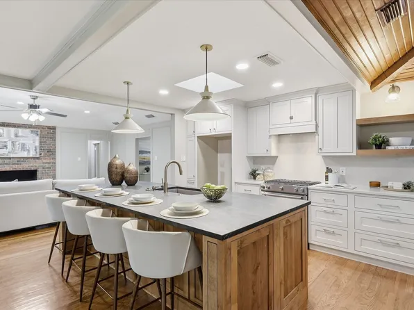541 Briarglen Dr, Coppell, TX 75019