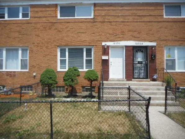 1205 S 17th Ave Unit C, Maywood, IL 60153
