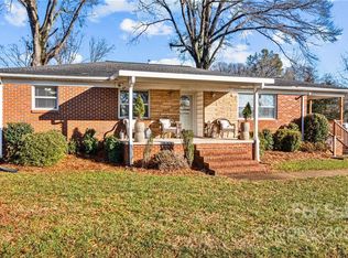 104 Woodland Dr SW, Concord, NC 28025