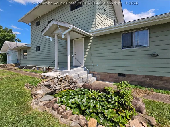 2512 4th Ave, Charleston, WV 25387