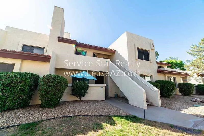 2020 W Union Hills Dr #256