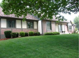 3440 SW Randolph Ave, Topeka, KS 66611