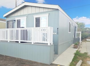 4889 Holly Ave, Long Beach, CA 90805