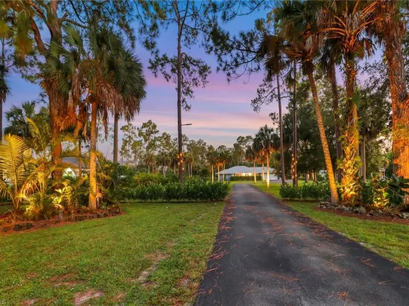3360 2nd AVE SE, NAPLES, FL 34117